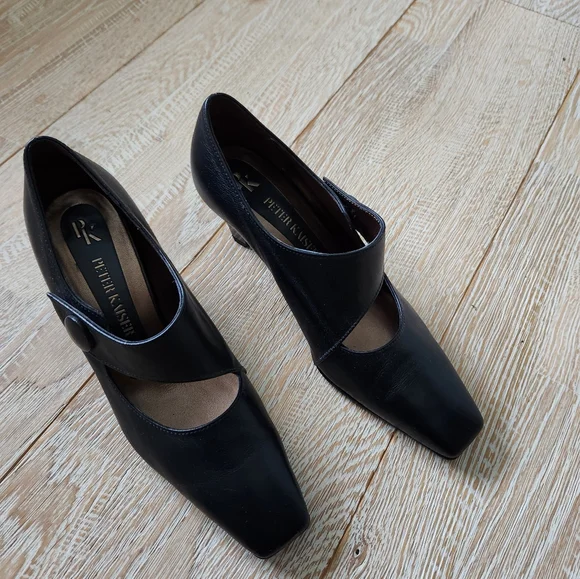 Black leather heels - Picture 2 of 5